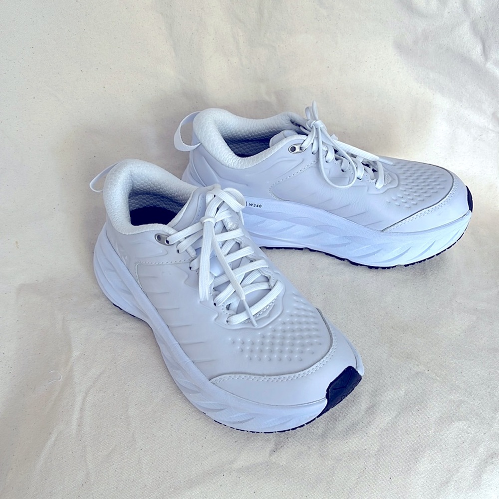 Hoka One Bondi White Shoes Women Sz 6.5 1110521